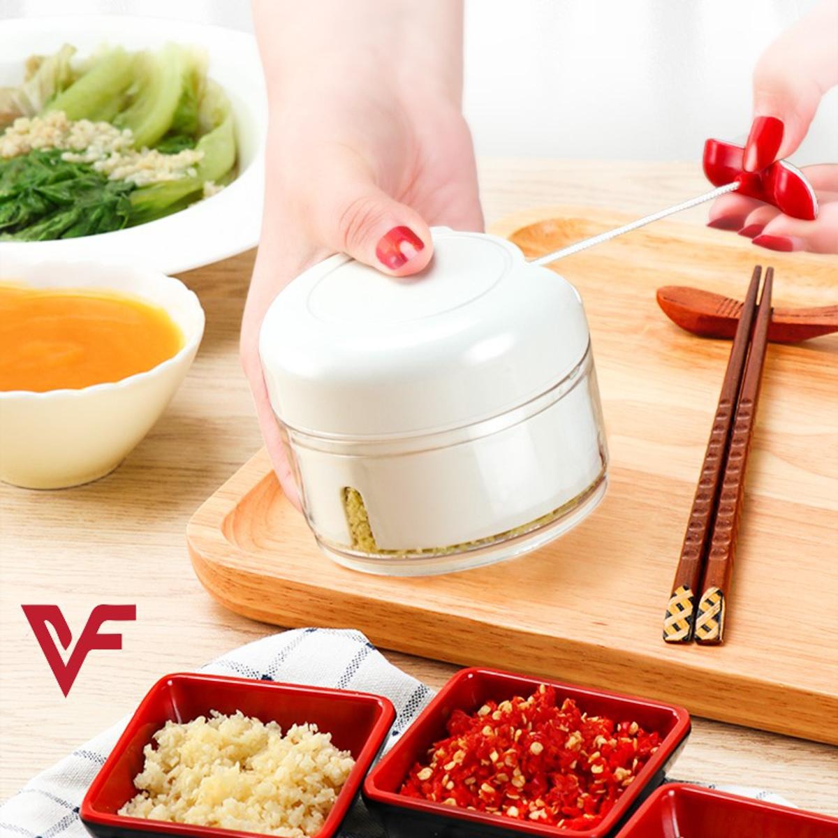 Mini Hand-Pull Food Chopper & Garlic Mincer